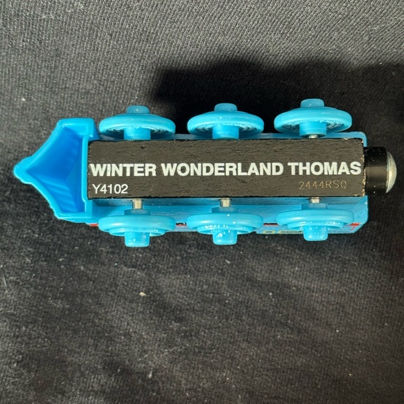 Thomas Winter Wonderland Snow Covered Train Tank Engine Friends Wooden 2006 - Picture 12 of 13